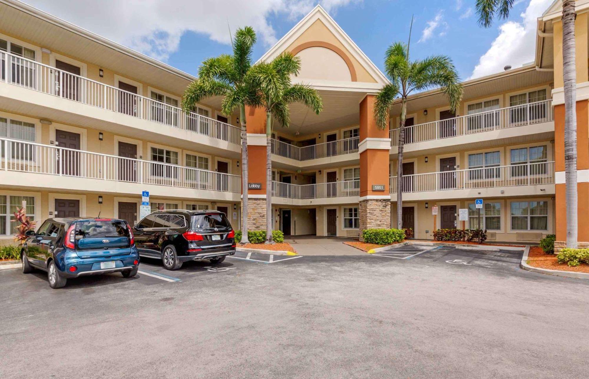 Extended America - Lauderdale - Cypress Creek - Andrews Ave Hotel Oakland Park